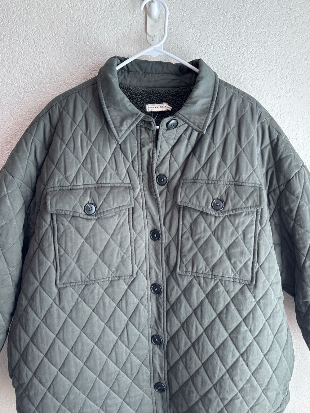 Good American Quilted Faux Sherpa Lined Shacket Jacket Olive Green Small Medium - Picture 2 of 6
